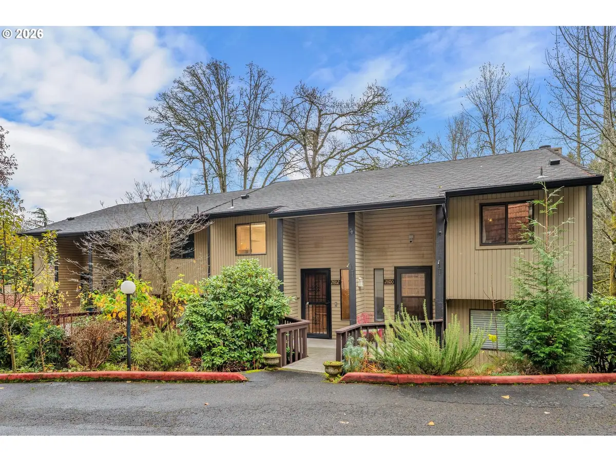 2802 Tree Top Ln, Northwest Clackamas, OR 97068 - #1