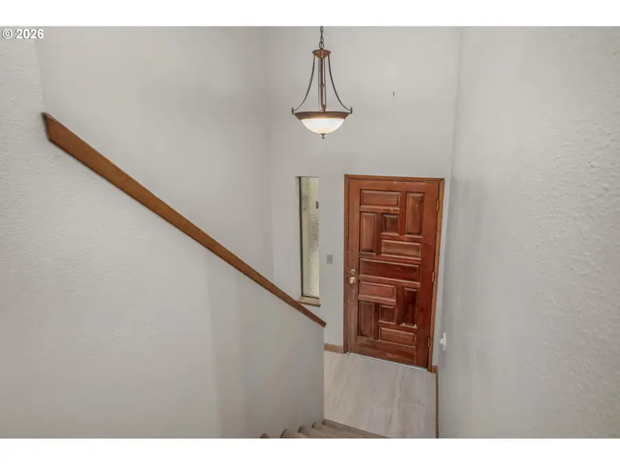 2802 Tree Top Ln, Northwest Clackamas, OR 97068 - #3