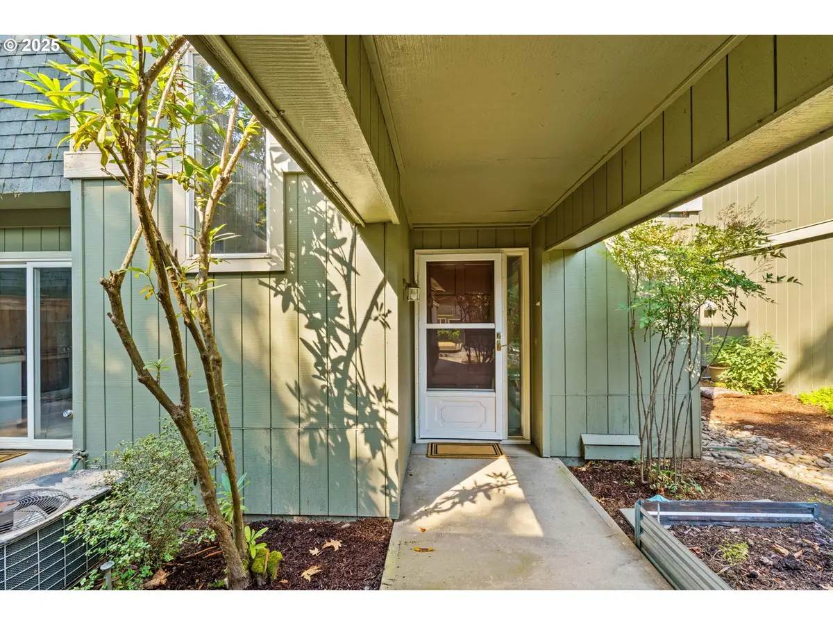 1500 Norkenzie Rd #43, Eugene, OR 97401 - Image #1