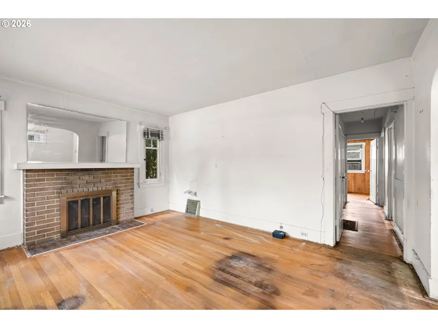 1724 NE 49th Ave, Portland, OR 97213 - #3
