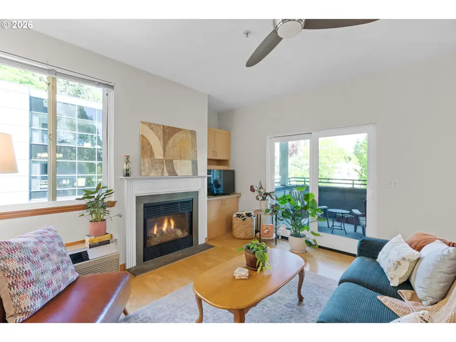 2024 SW Howards Way #405, Portland, OR 97201 - #2