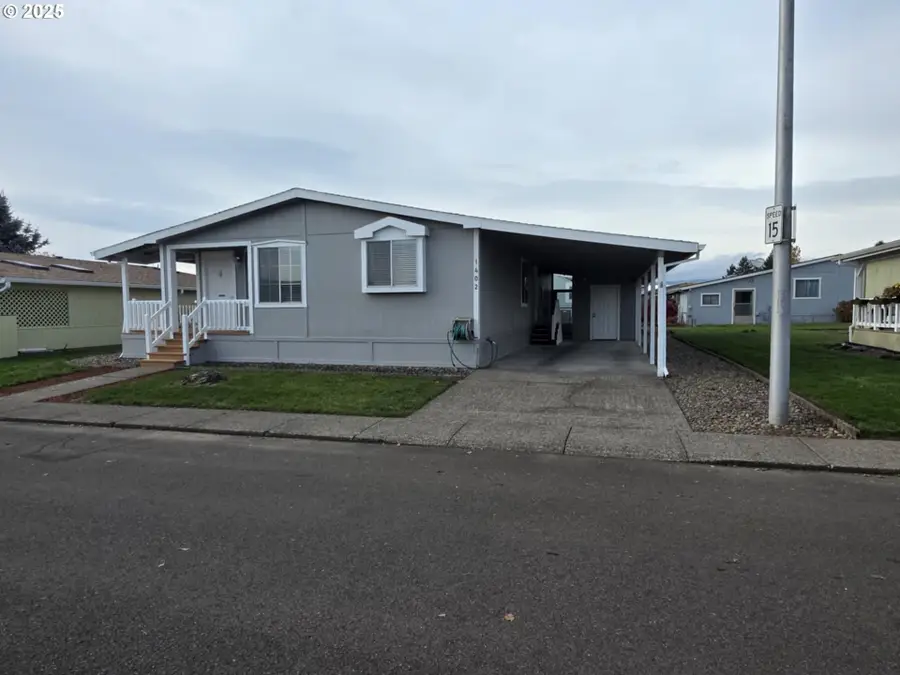 1402 Pioneer Way, Forest Grove, OR 97116 - Image #3