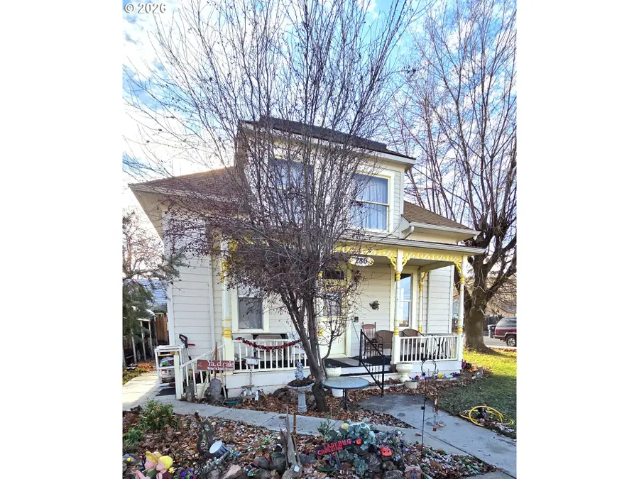 280 Water St, Heppner, OR 97836 - #2