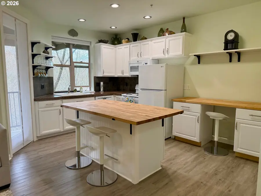 37071 Dubarko Rd #8, Sandy, OR 97055 - #3