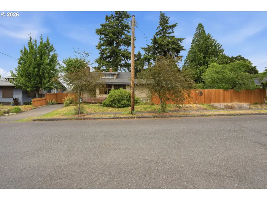 1324 NE 79th Ave, Portland, OR 97213 - #2