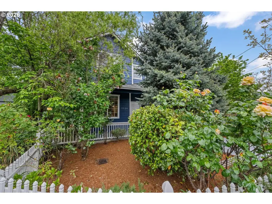 3526 SE 71st Ave, Portland, OR 97206 - #2