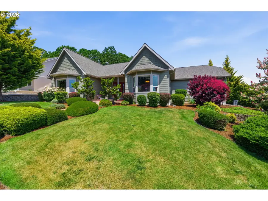 410 NW Byers Ln, Dallas, OR 97338 - #3