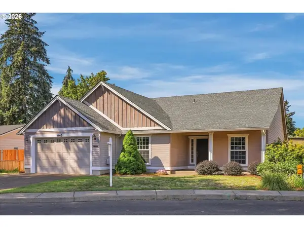 645 N Juniper Ct, Canby, OR 97013
