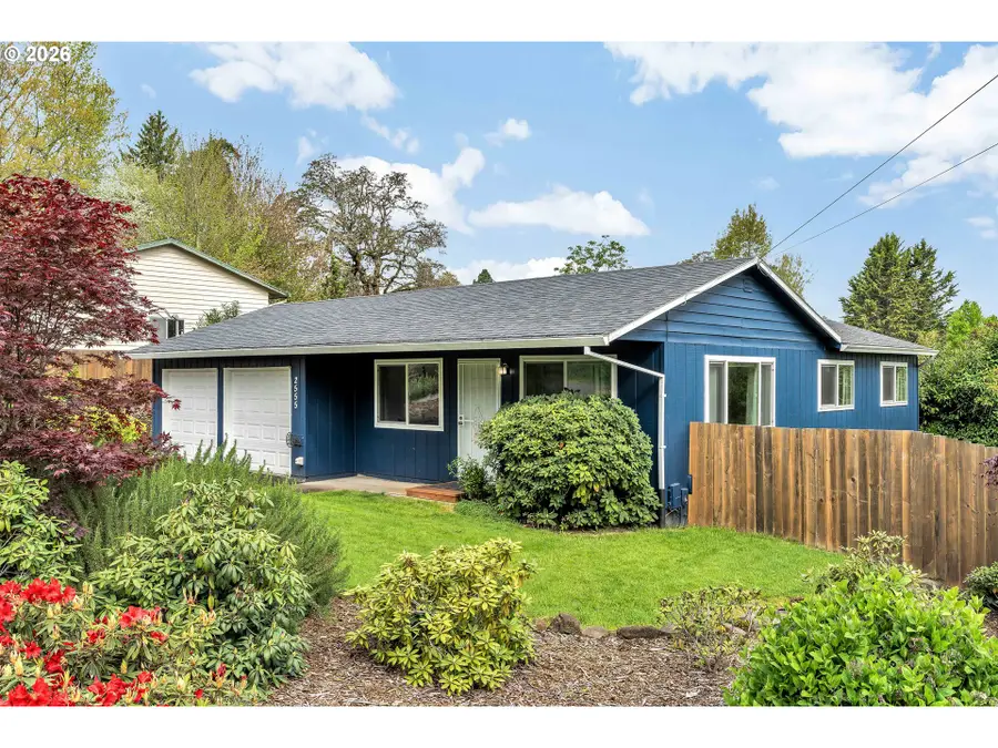 2555 Hughes Dr, Northwest Clackamas, OR 97068 - #2