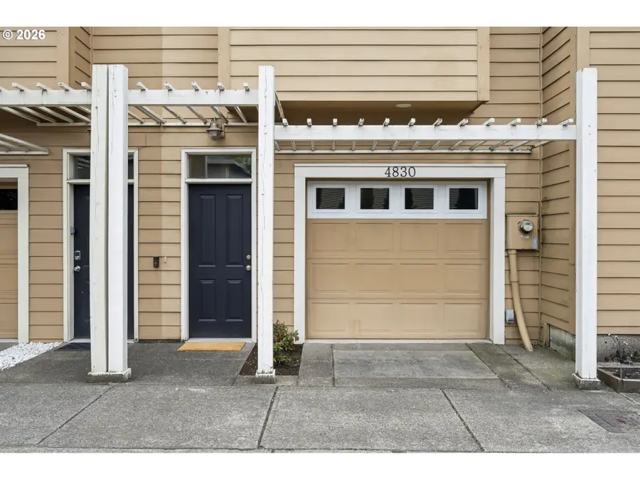 4830 SW View Point Ter, Portland, OR 97239 - #2