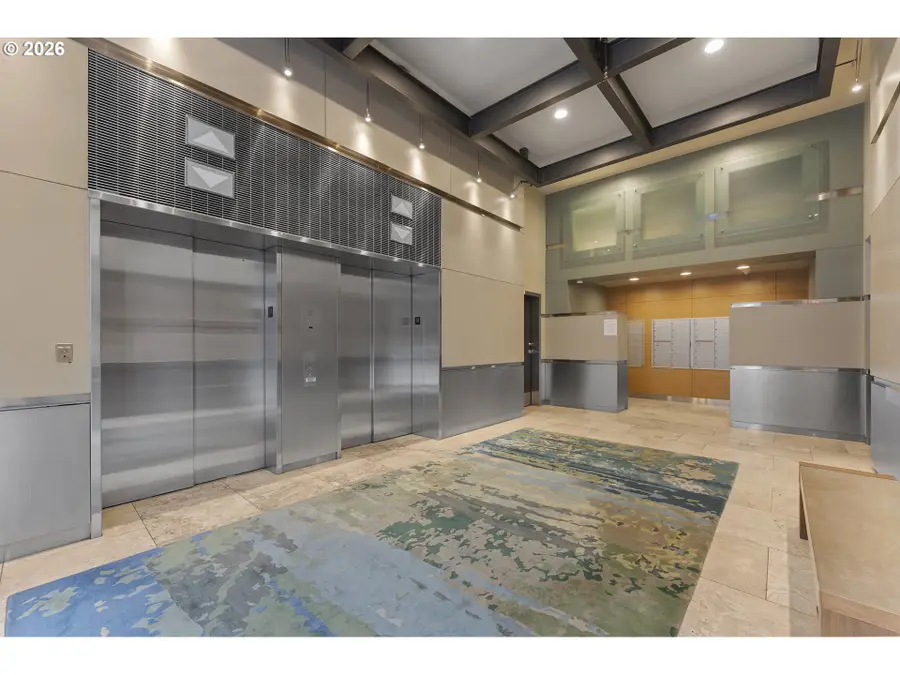 1410 NW Kearney St #617, Portland, OR 97209 - #3