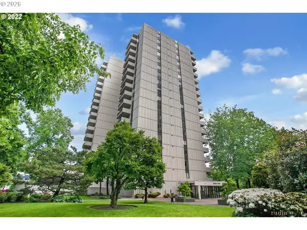 2211 SW 1st Ave #802, Portland, OR 97201