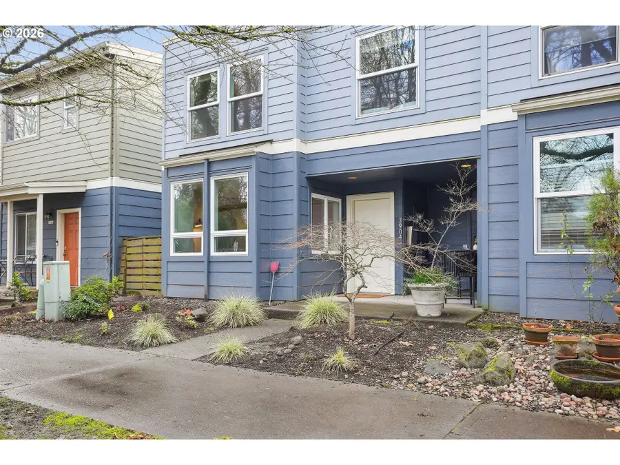 3904 SE 16th Ave, Portland, OR 97202 - #2