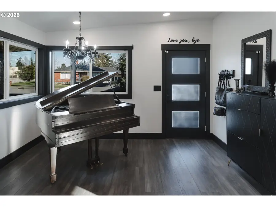 153 SE James St, Camas, WA 98607 - #3
