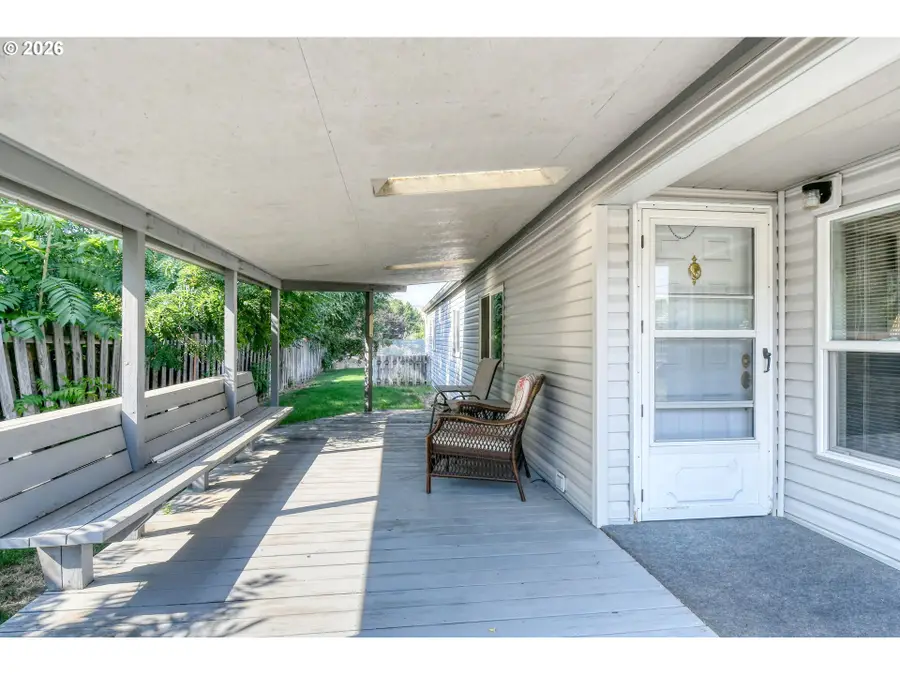 1345 SW 37th St, Pendleton, OR 97801 - #3