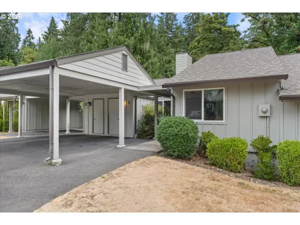 13105 NW 8th Ave #C, Vancouver, WA 98685