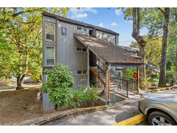 100 Kerr Pkwy #6, LakeOswego, OR 97035