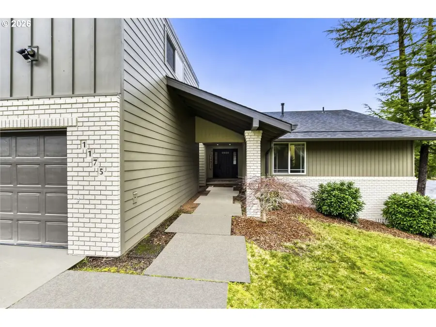 1175 SW Chastain Dr, Gresham, OR 97080 - #3