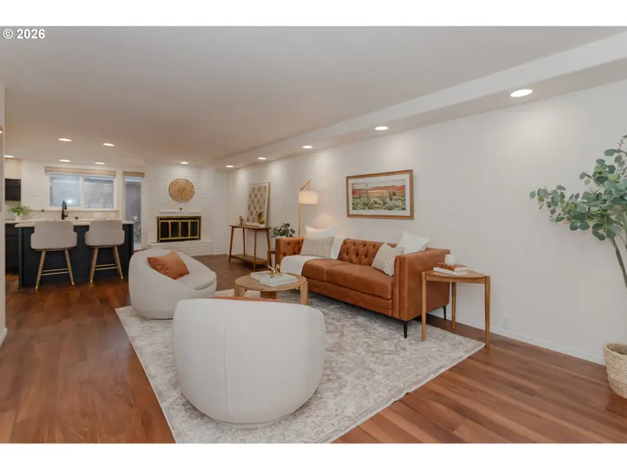 36 Westbrook Way, Eugene, OR 97405 - #3