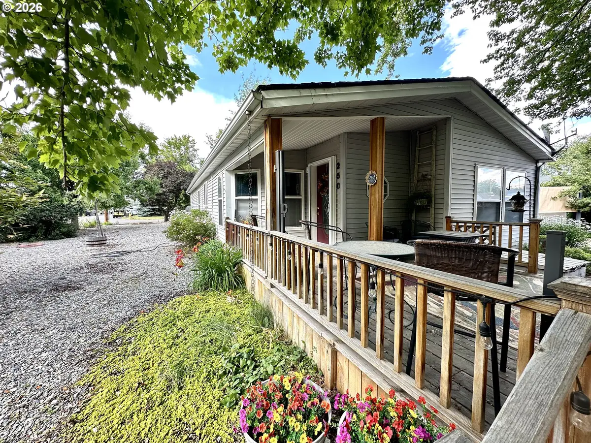 250 5th St, Baker City, OR 97814 - #1