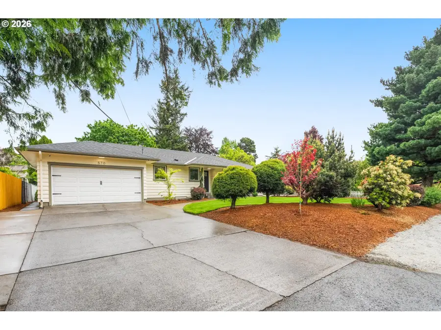 570 NW Birdsdale Ave, Gresham, OR 97030 - #2