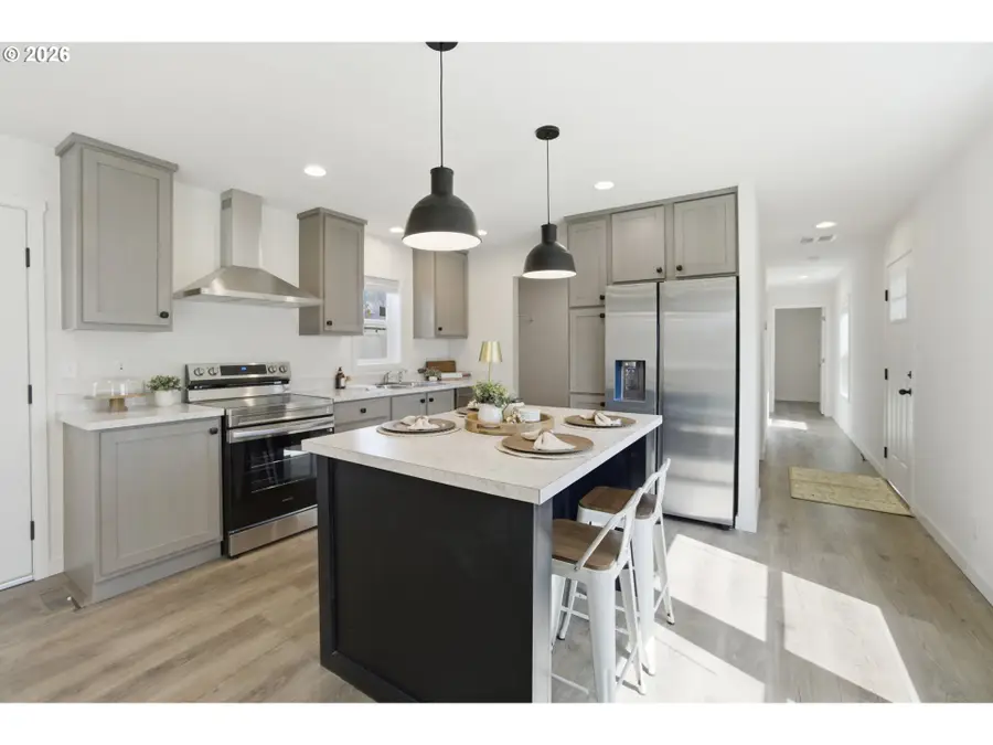 1103 N Springbrook Rd #37, Newberg, OR 97132 - #3