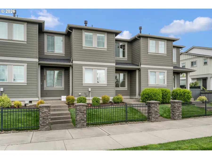 8051 SE Vermont St, Hillsboro, OR 97123 - #2