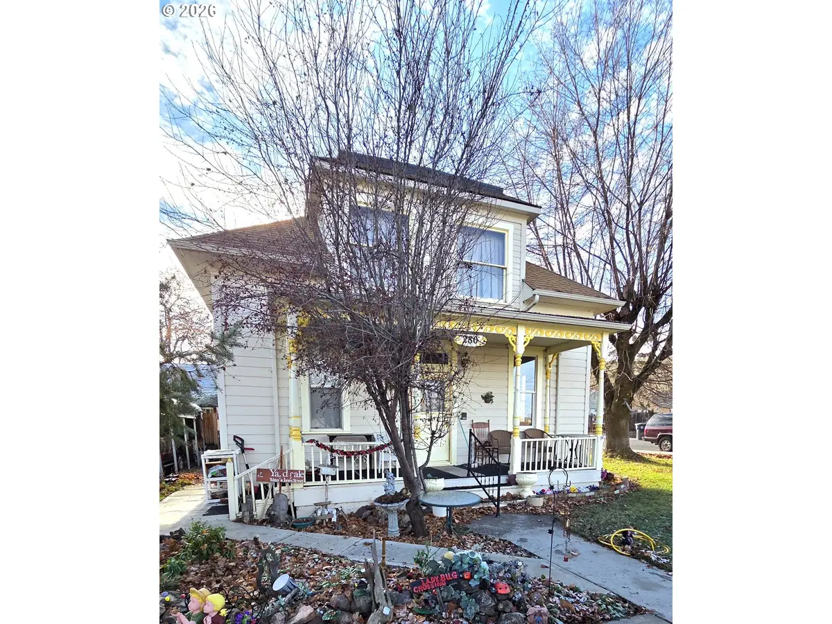 280 Water St, Heppner, OR 97836 - #1