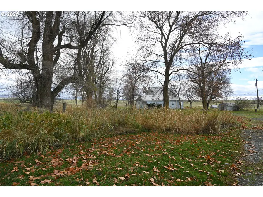 75938 Spring Hollow Rd, Adams, OR 97810 - Image #2