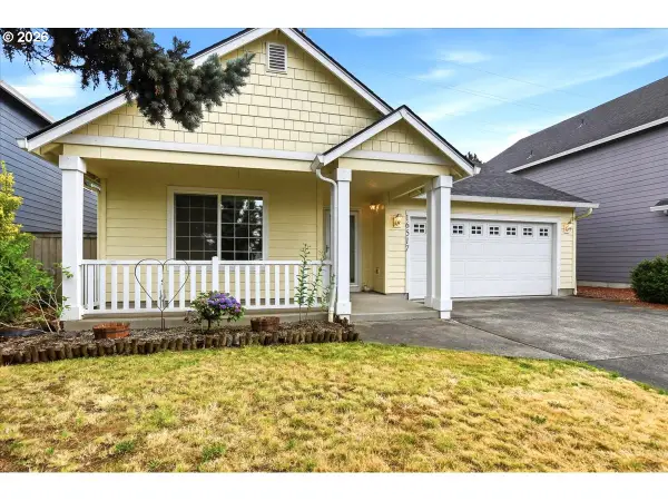 16517 NE 40th St, Vancouver, WA 98682