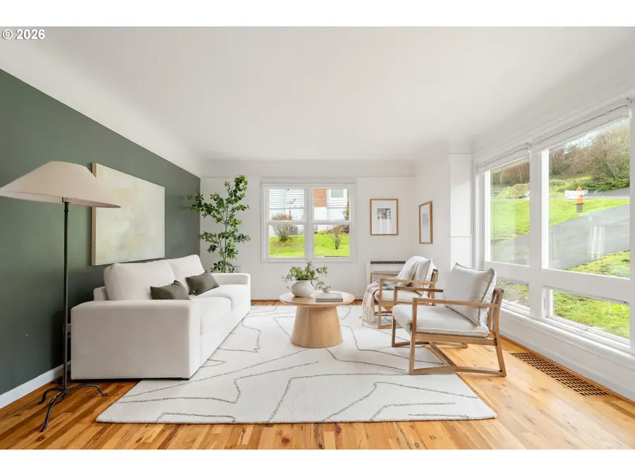 8609 SW 61st Ave, Portland, OR 97219 - Image #3