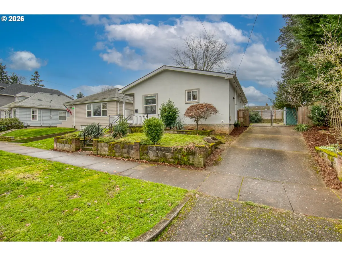 2802 N Terry St, Portland, OR 97217 - Image #1