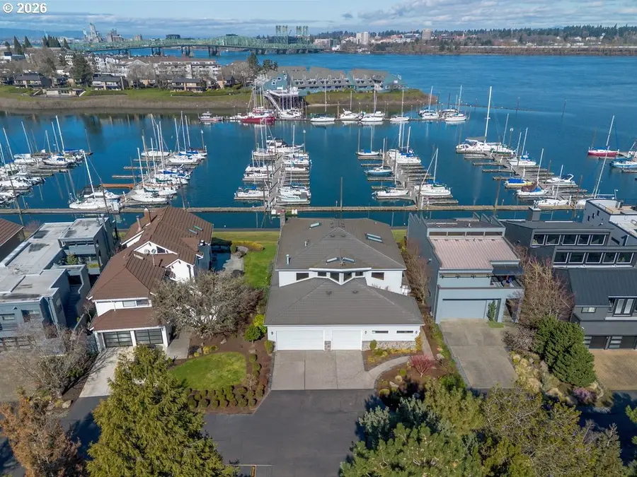 165 N Lotus Beach Dr, Portland, OR 97217 - #2