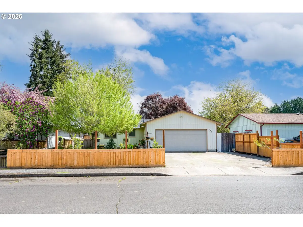 790 Birch St, Junction City, OR 97448 - #1