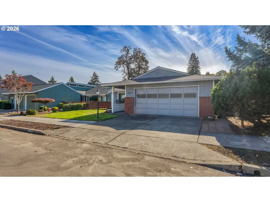 9470 SW Summerfield Dr, Tigard, OR 97224 - #2