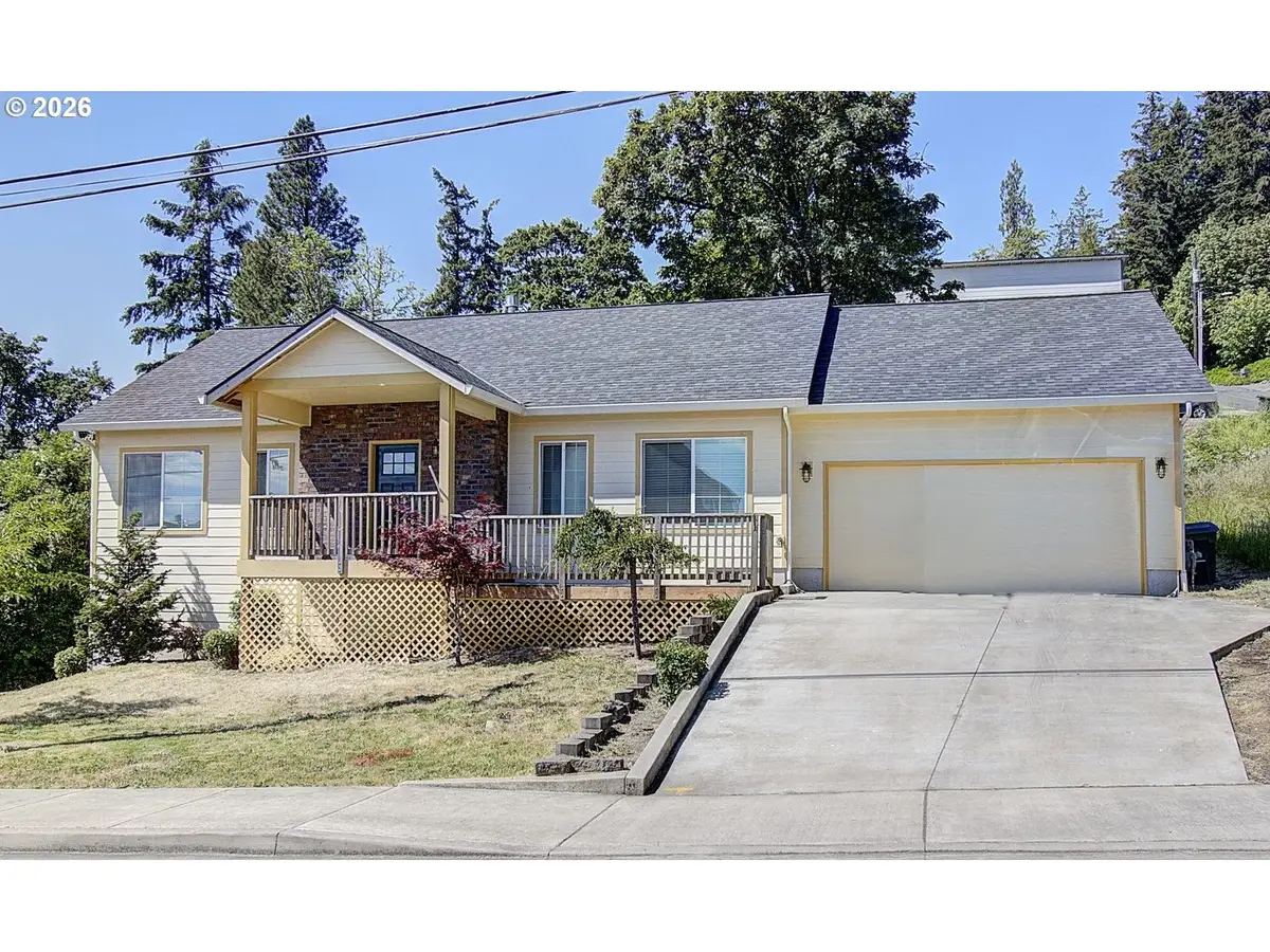 460 Ivy St, Kalama, WA 98625 - #1