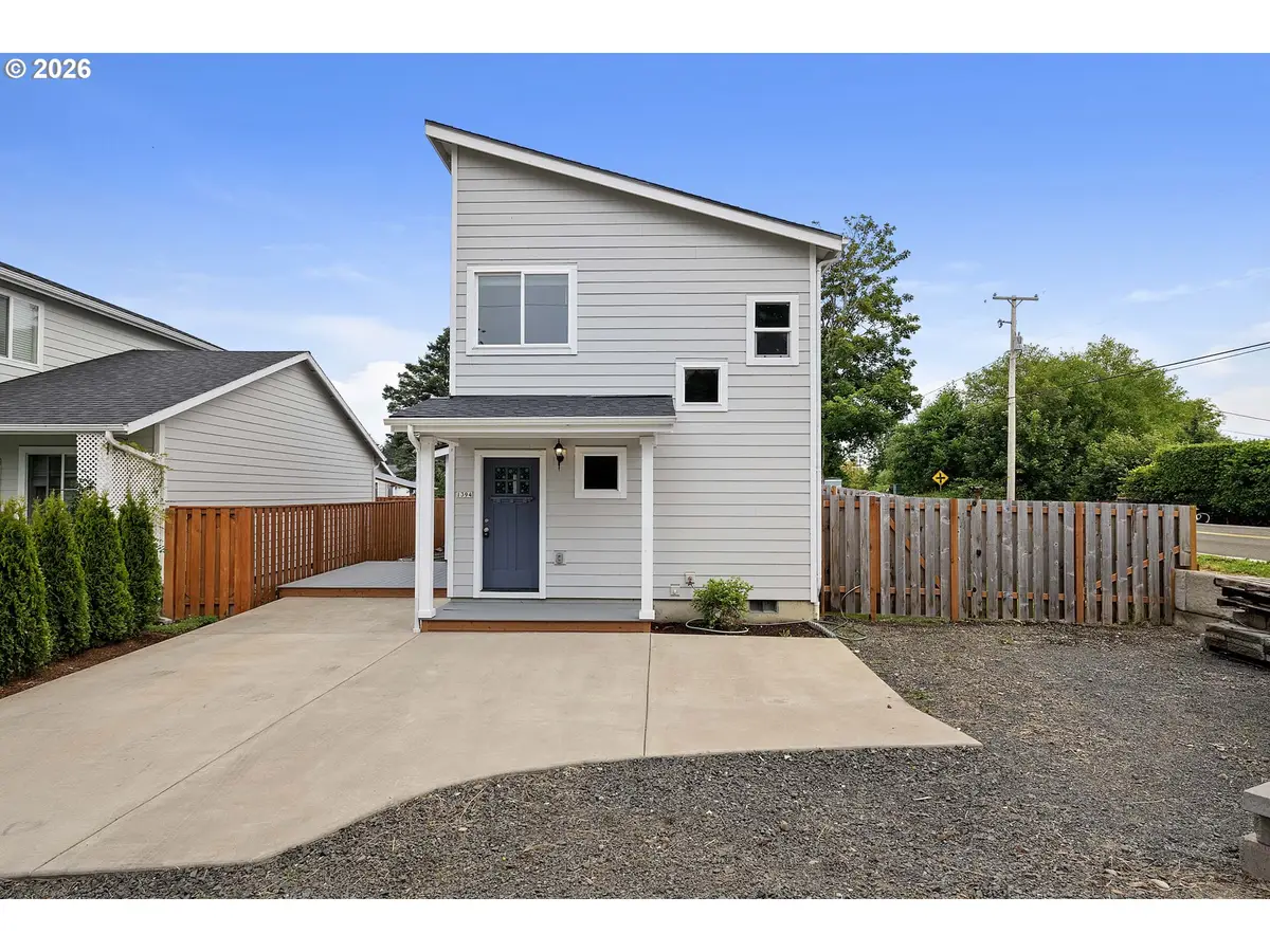 1394 10th Ave, Seaside, OR 97138 - #1
