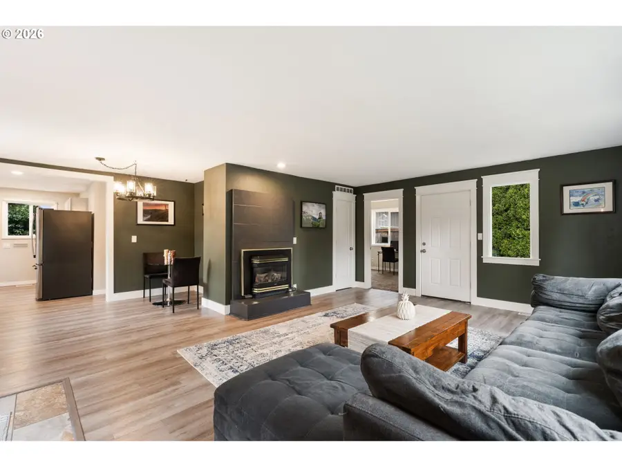 375 SW 131st Ave, Beaverton, OR 97005 - #3