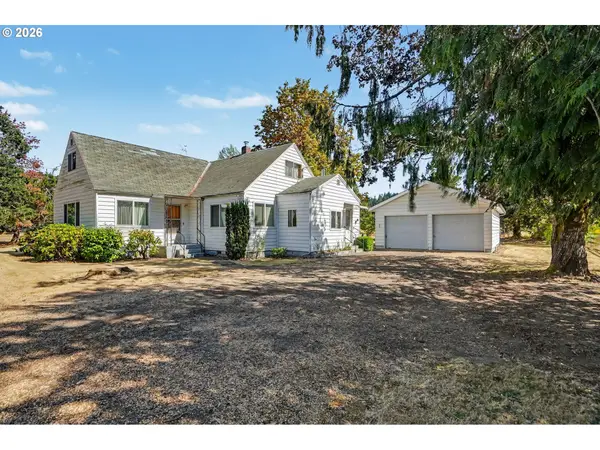 15914 S Abiqua Rd Ne, Silverton, OR 97381