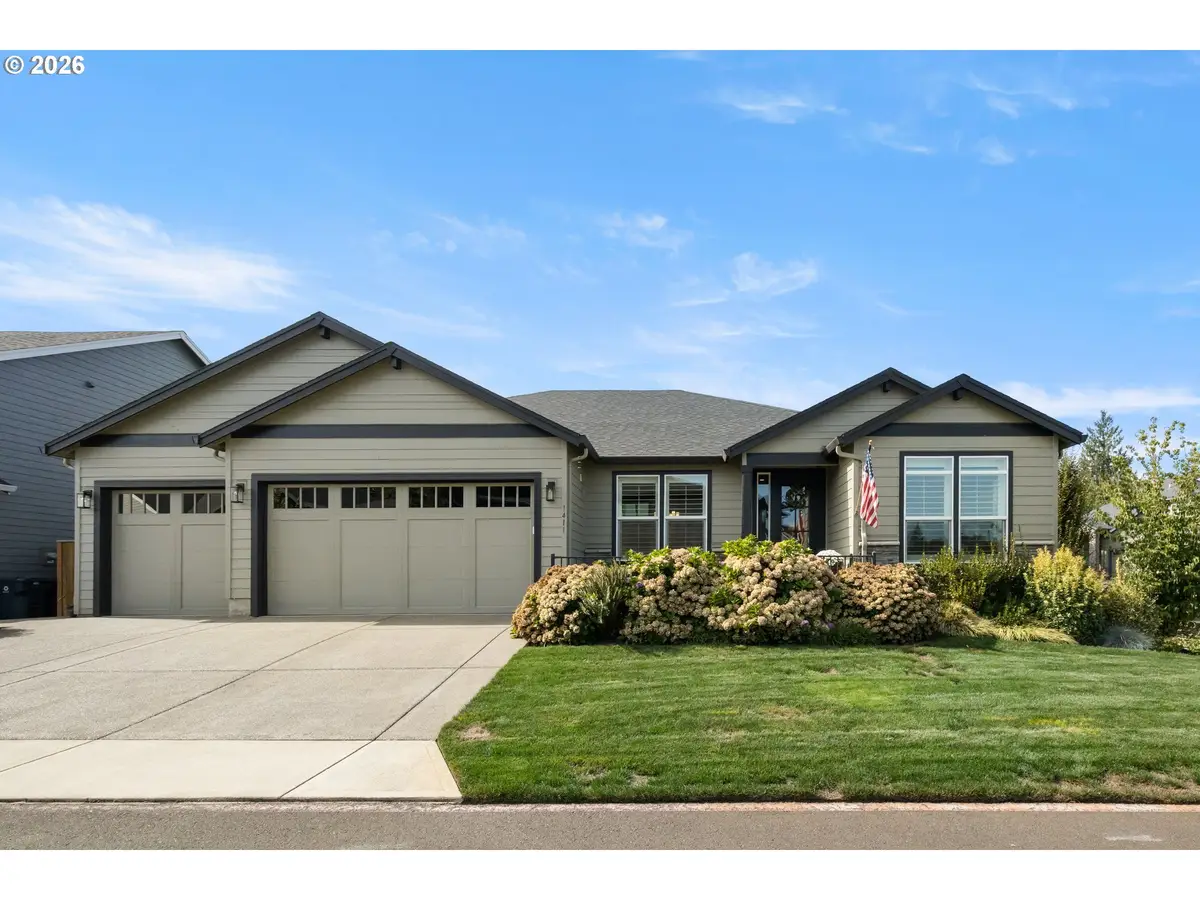 1411 NE 17th Ave, Canby, OR 97013 - #1