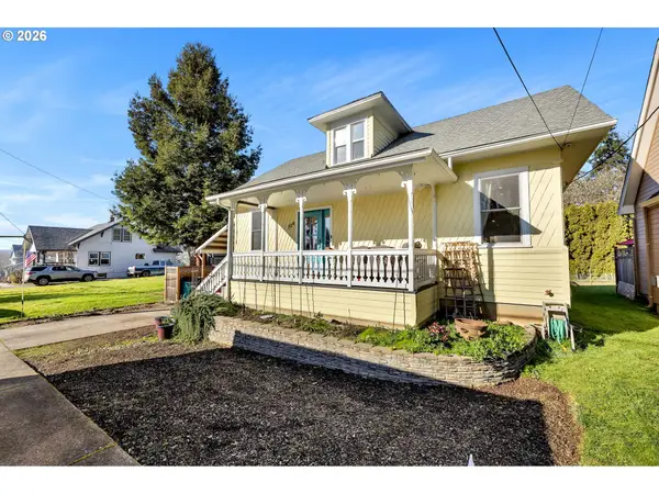104 N Cook St, Ridgefield, WA 98642