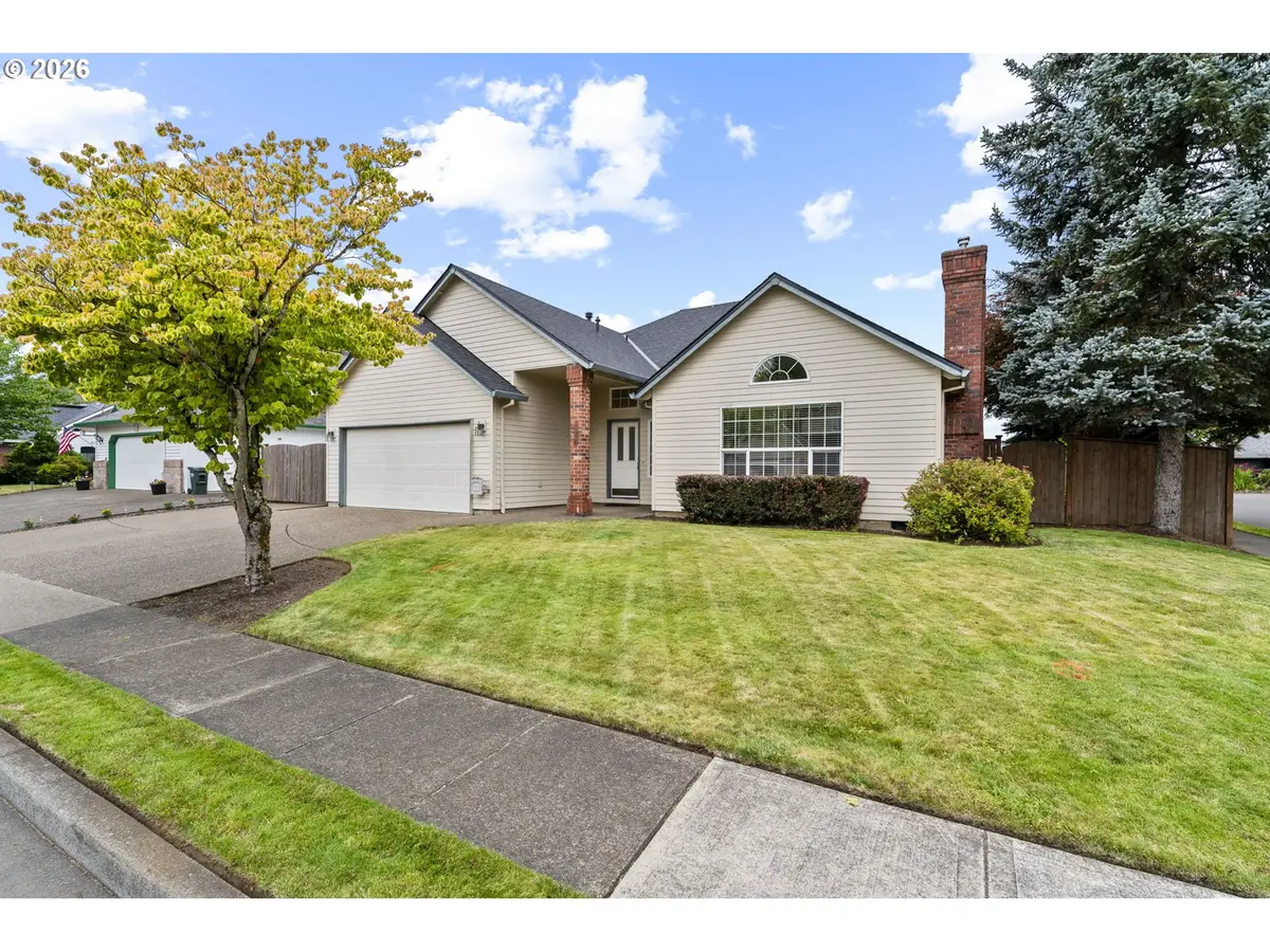 556 SE 10th Ave, Canby, OR 97013 - #1