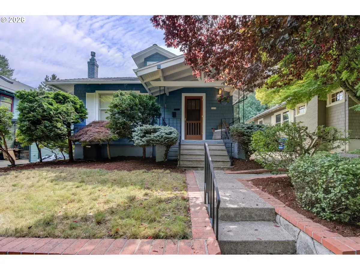 2210 NE 54th Ave, Portland, OR 97213 - #1