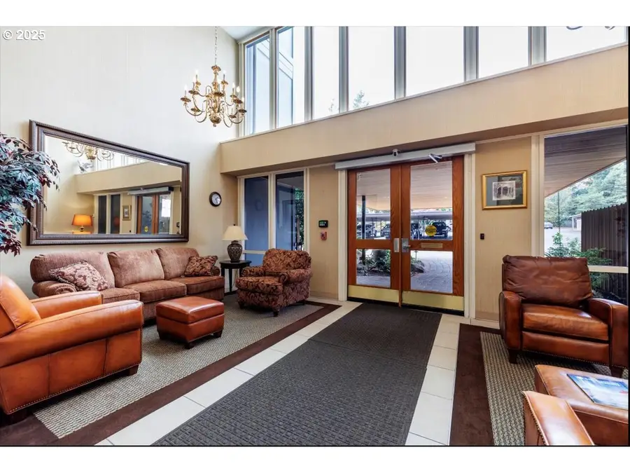 45 Eagle Crest Dr #415, Lake Oswego, OR 97035 - Image #3