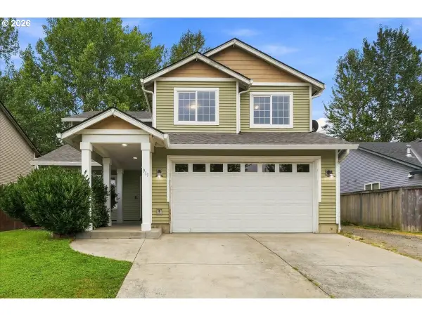 919 NW 11th Ave, BattleGround, WA 98604