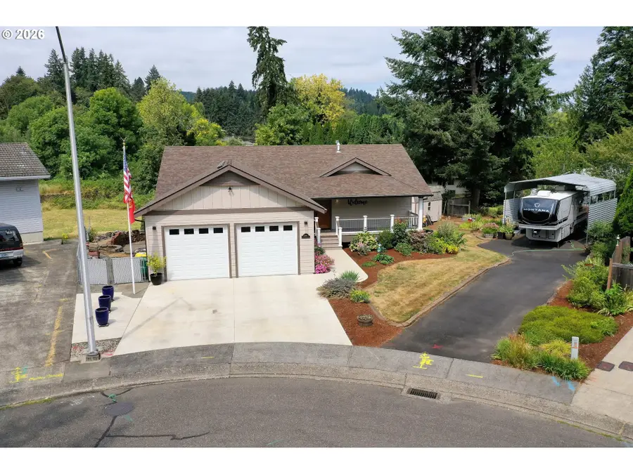 51971 SW Creekview Pl, Scappoose, OR 97056 - #3