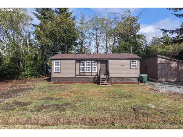 63583 Grand Rd, CoosBay, OR 97420