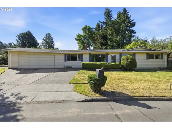 21224 SE Yamhill St, Gresham, OR 97030
