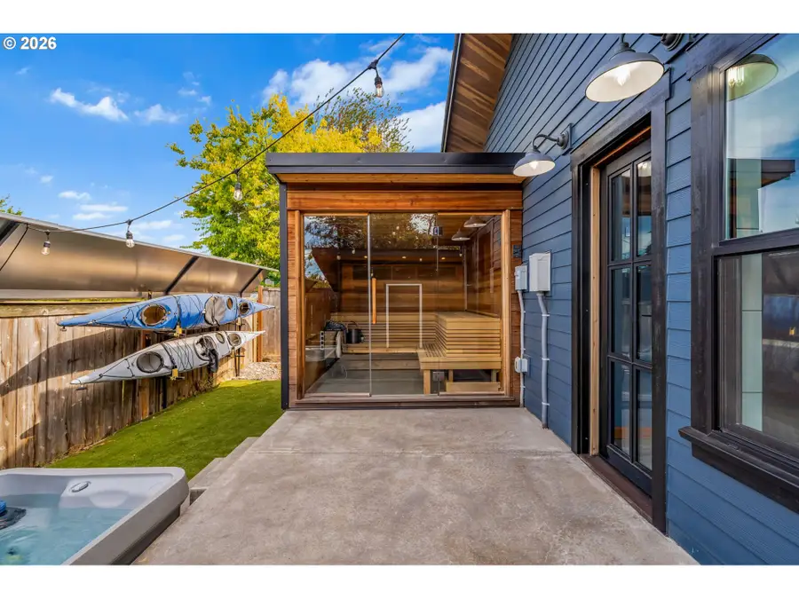 2510 E 27th St, Vancouver, WA 98661 - #3