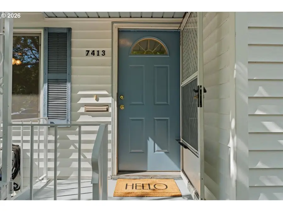 7413 SE Pine St, Portland, OR 97215 - #3